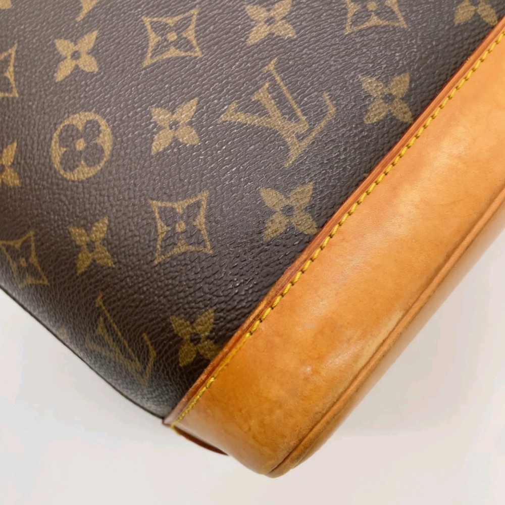 Louis Vuitton Alma PM Monogram Brown and Tan Women's Bag - Picture 9 of 16